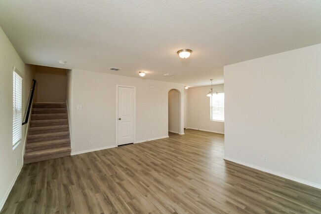 Foto del edificio - 5322 Freshwater Way