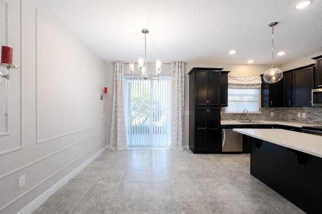 Foto del edificio - 3749 Brighton Park Cir