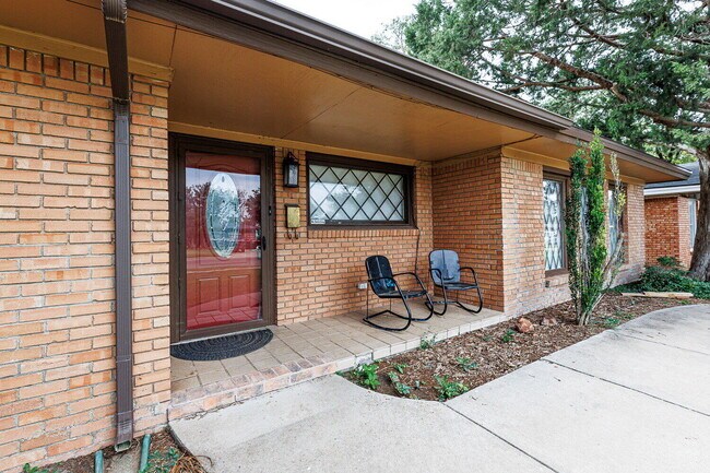 Building Photo - 5401 7th St