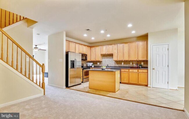 Building Photo - 9963 Fragrant Lilies Way