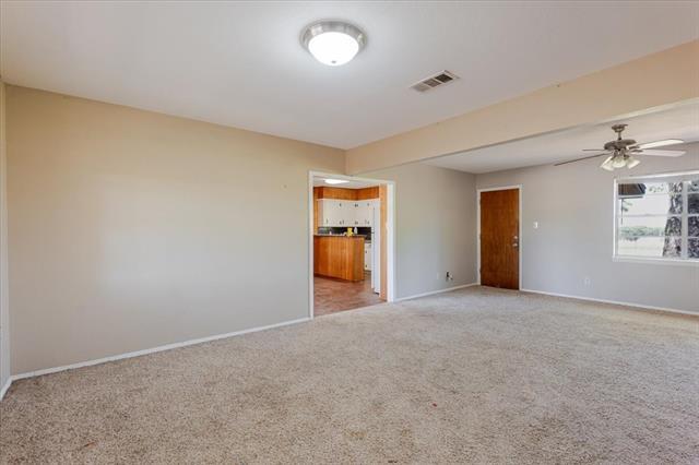 Building Photo - 306 Grindstone Rd
