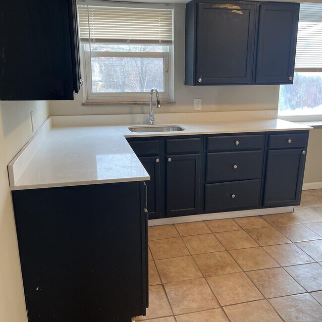 Building Photo - 16315 Judson Dr