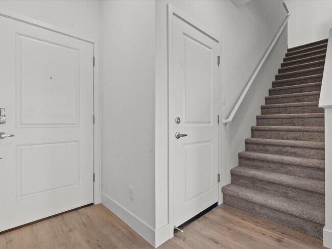 Building Photo - The Birch - - 3 Bedroom, 2.5 Bath single f...