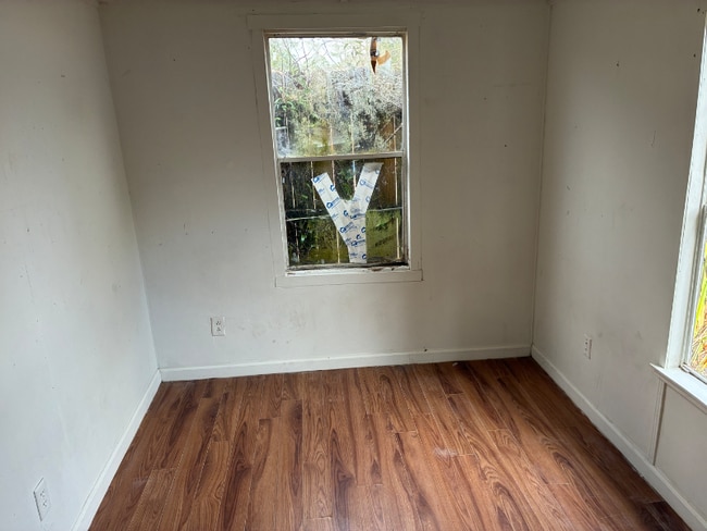 Building Photo - 51 Brenda Ln