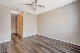 Building Photo - 5650 E Sahara Ave