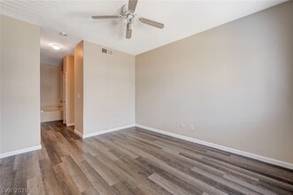 Building Photo - 5650 E Sahara Ave