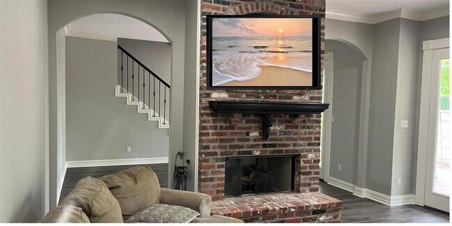 Foto del edificio - 2213 Sunset Oaks Dr