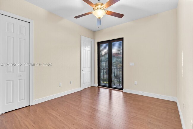 Foto del edificio - 19529 SW 80th Ct