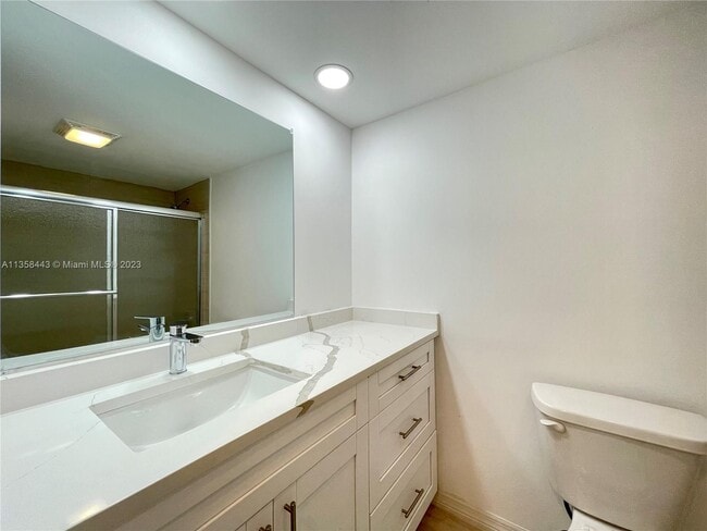 Building Photo - 3091 N Course Dr