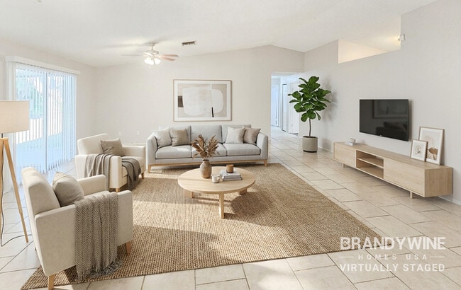 Building Photo - 28305 International Dr