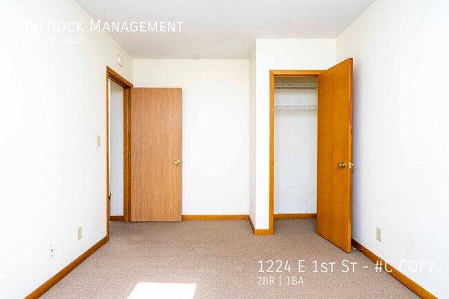 Building Photo - 1224 E 1st St