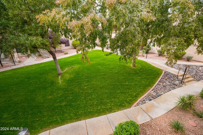 Foto del edificio - 14645 N Fountain Hills Blvd