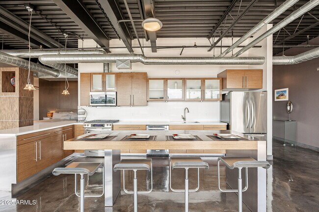 Foto del edificio - 4020 N Scottsdale Rd