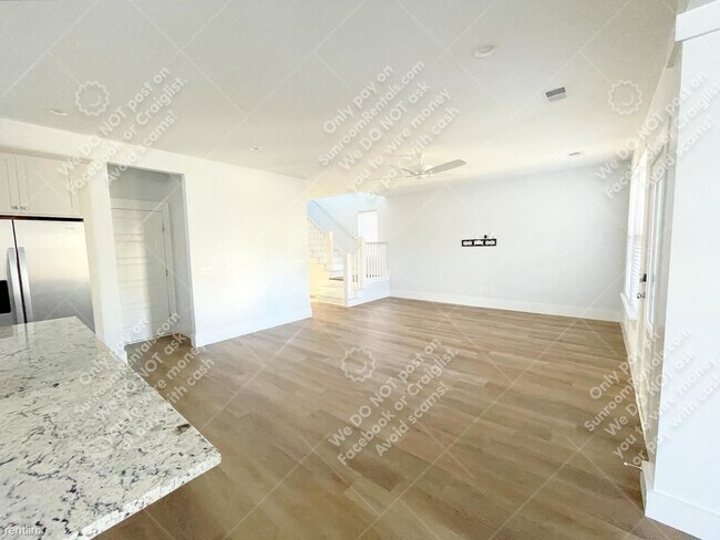 Building Photo - 3 br, 2.5 bath House - 110 True Blue Loop