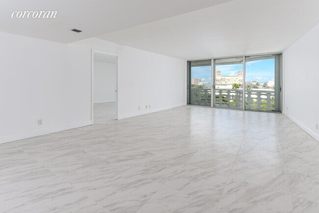 Foto del edificio - 130 Sunrise Ave