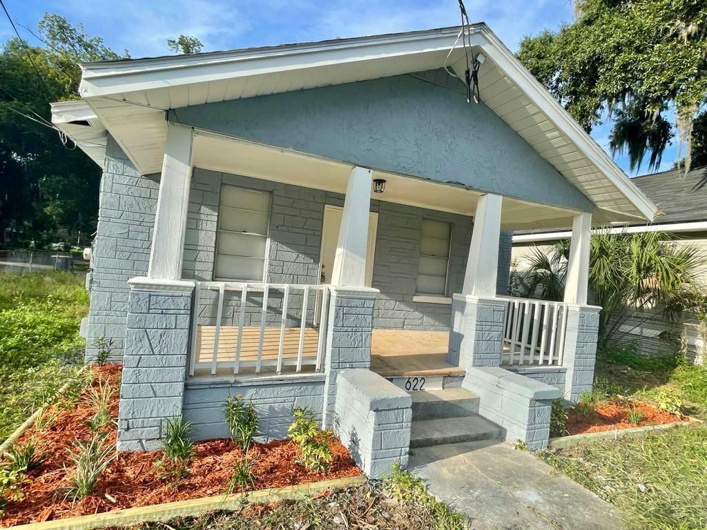 Foto principal - 622 E 63rd St