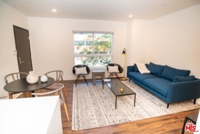 Foto principal - 1223 Wellesley Ave