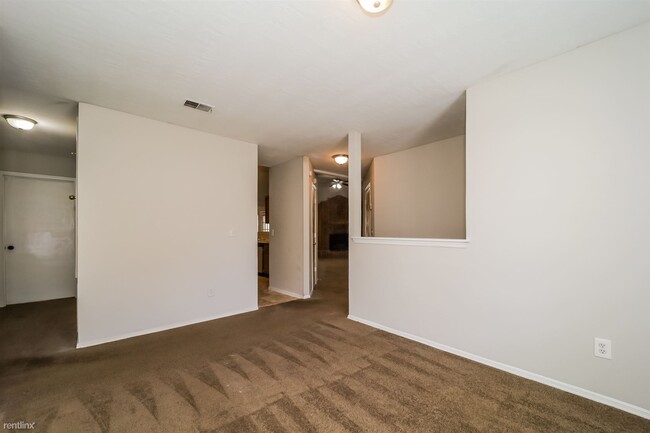 Building Photo - 3 br, 2 bath House - 7013 Ivy Pointe Row