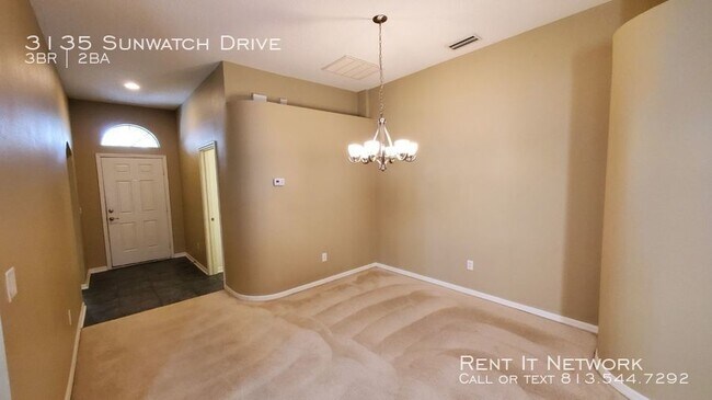 Foto del edificio - 3135 Sunwatch Dr