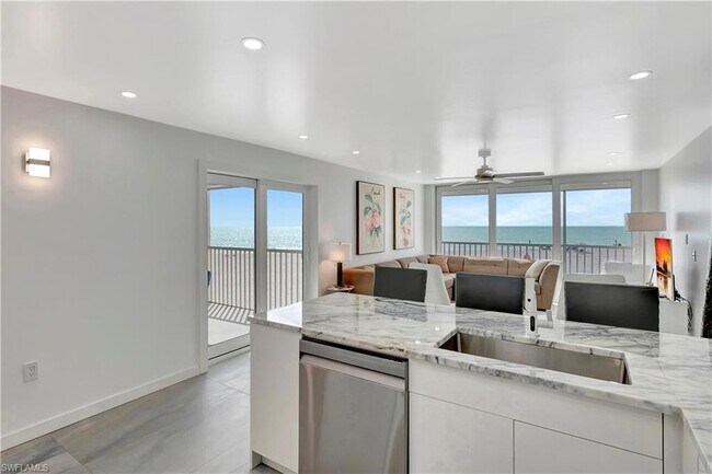 Foto del edificio - 25850 Hickory Blvd