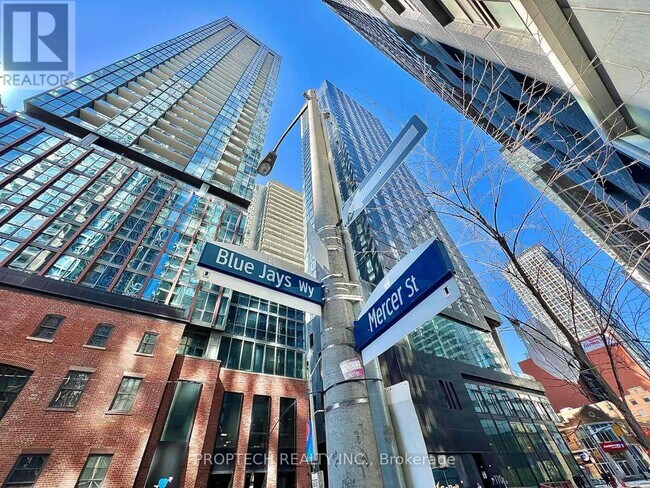 Photo du bâtiment - 55-5055 Mercer St