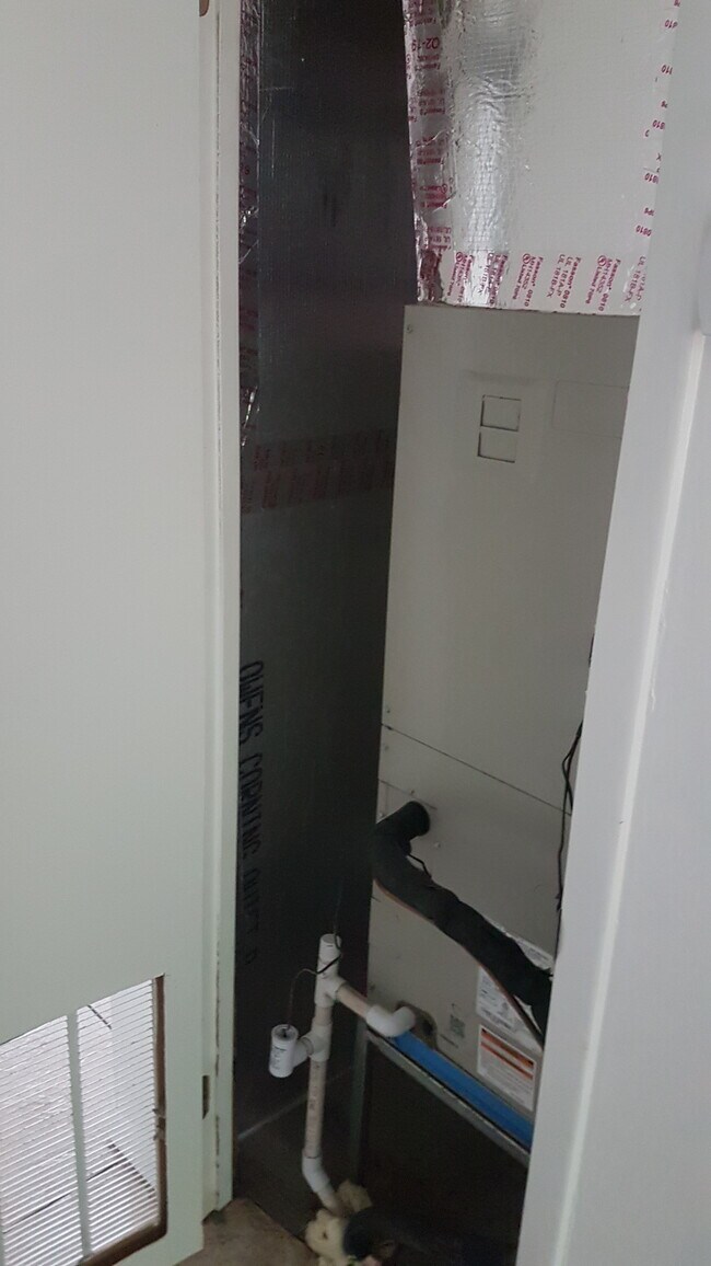 Foto del edificio - 502 Landview Dr Unit B