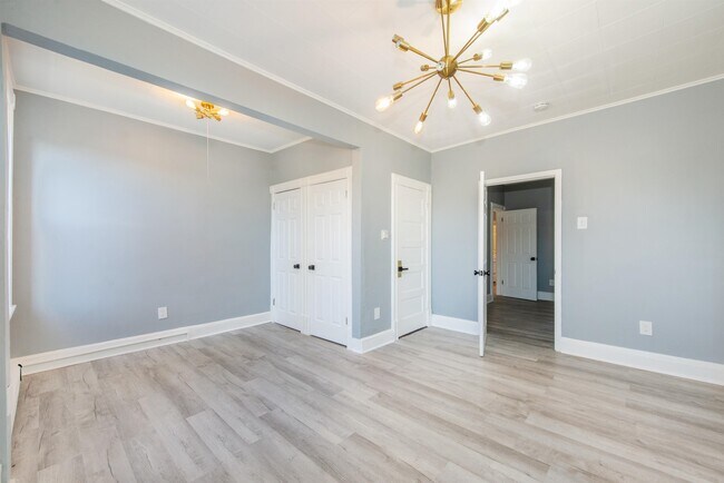 Foto del edificio - 396 Woodlawn Ave