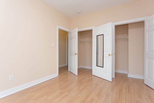 Foto del edificio - 1311 W Leigh St. Duplex