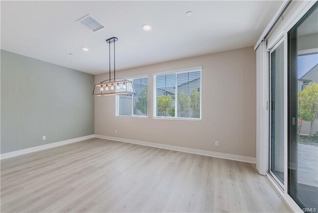 Building Photo - 27626 Upton Terrace