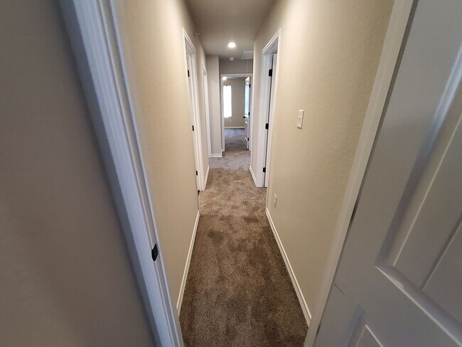 Building Photo - 6310 Luglio Lane #104, San Antonio, TX 78233