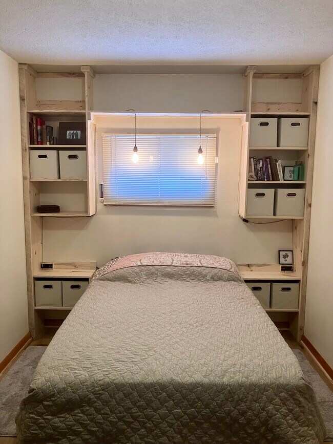 Foto del edificio - 413 2nd St SW