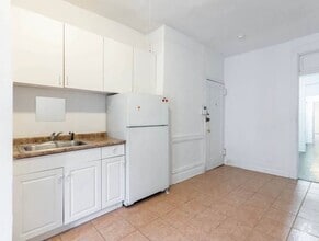 Building Photo - EAST 89