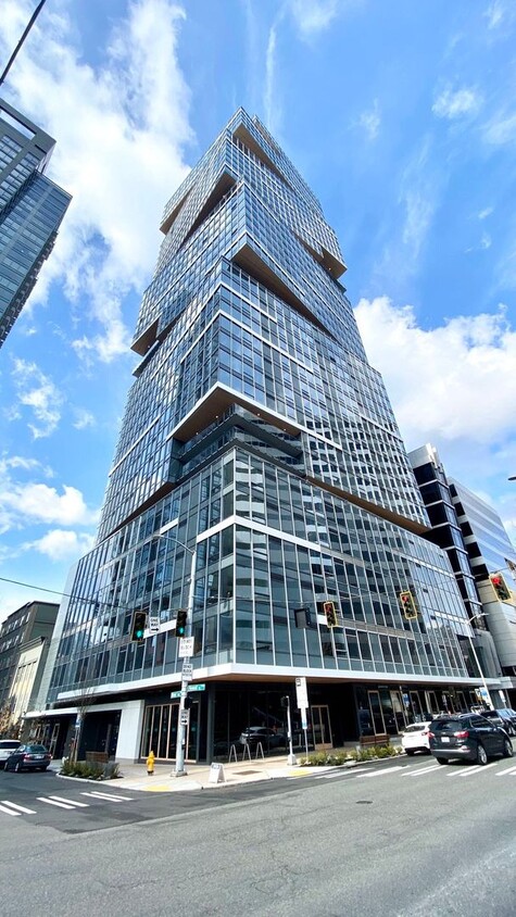 Primary Photo - Nexus Condo 1B+1B+1 Den