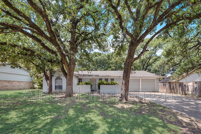 Photo - 6500 Melinda Dr House