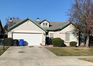 Building Photo - 1578 Kings Way