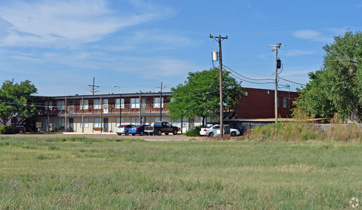 Building Photo - Maplewood Apartments