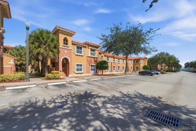 Foto del edificio - 732 SW 106th Ave