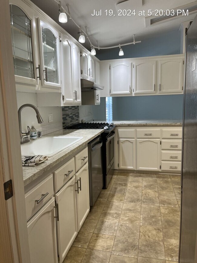 Building Photo - Beautiful Manufactured Home in 55+ Community