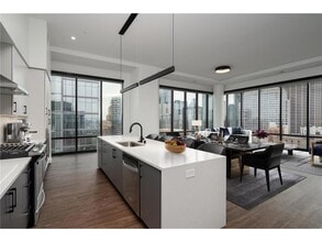 Building Photo - 270 Hennepin Ave