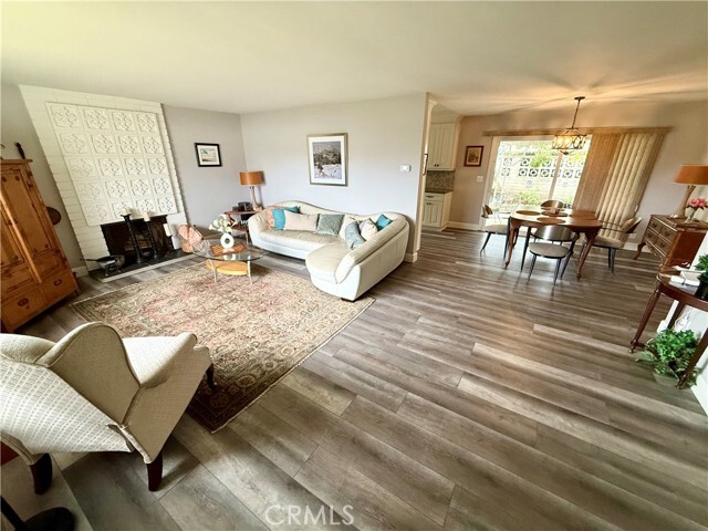Building Photo - 109 Via Breve
