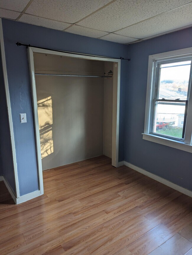 Building Photo - 212 Hazzard St