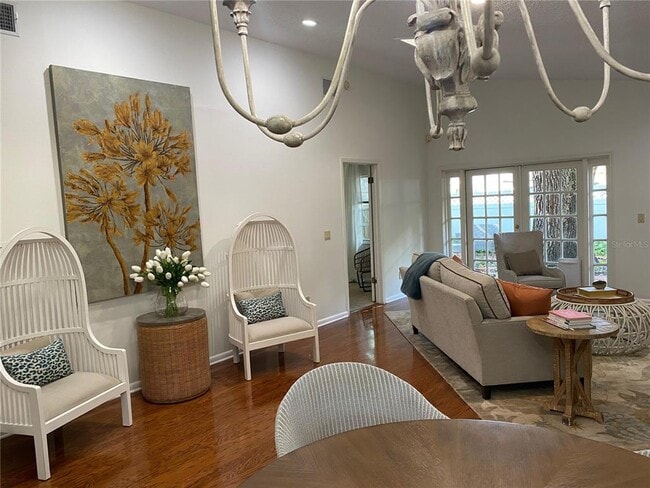 Foto del edificio - 3112 W San Carlos St