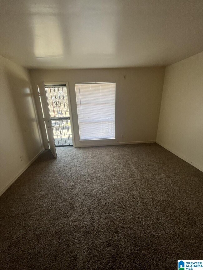 Foto del edificio - 3925 13th Ave N