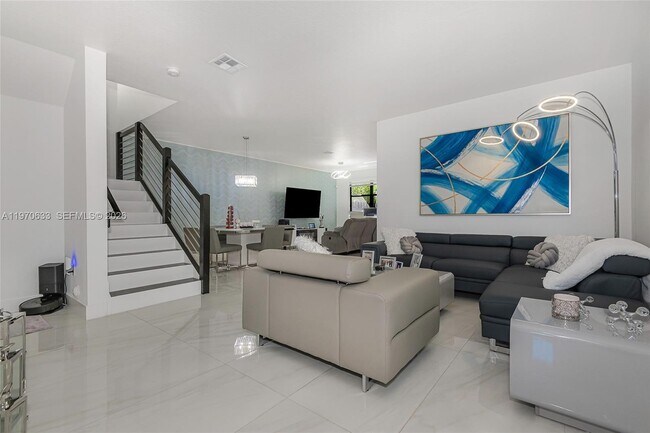 Foto del edificio - 7902 NW 105th Ct