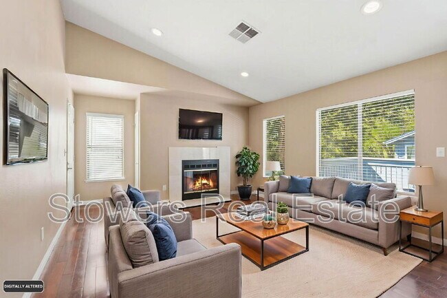 Foto del edificio - 7102 Cross Creek Cir