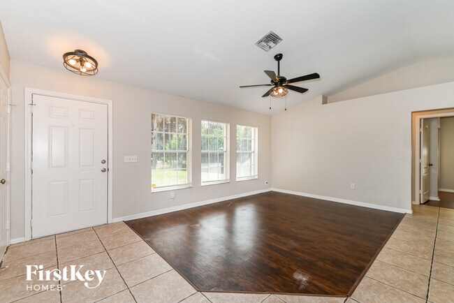 Foto del edificio - 691 20th St NE