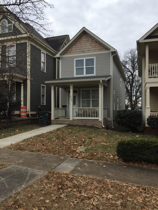 Photo - 920 E 10th Street