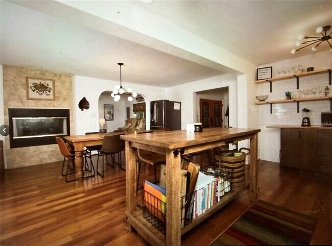 Foto del edificio - 3022 Dartmouth Ave N