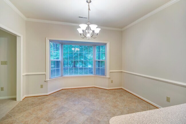 Foto del edificio - 1497 Bremerton Ln