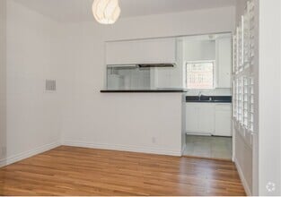 Building Photo - 2605 28th St
